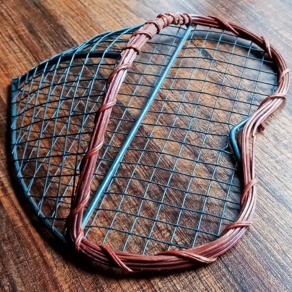 Vintage Rattan & Black Steel Heart-shaped Wall Basket Home Decor Cottagecore - Picture 6 of 8